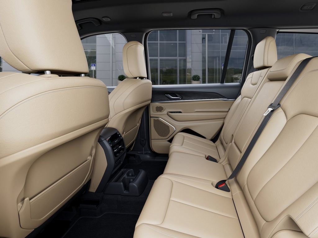 New 2026 Jeep Grand Cherokee L Limited image 23