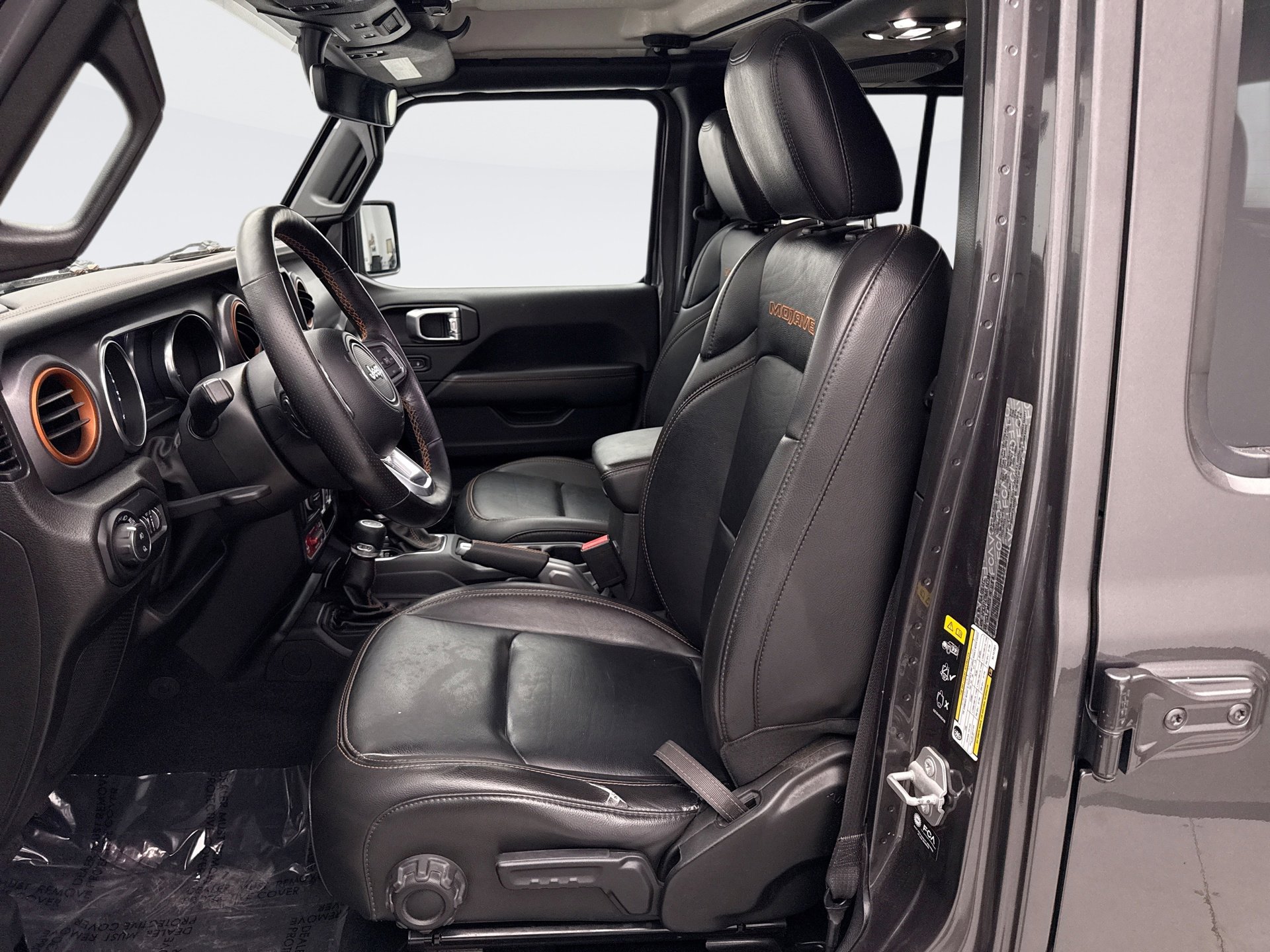 Used 2022 Jeep Gladiator Mojave w/ Dual Top Group image 11