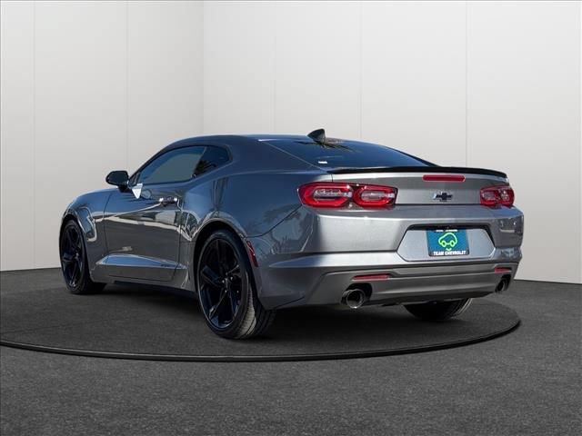 Certified 2022 Chevrolet Camaro LT w/ Technology Package RWD image 3