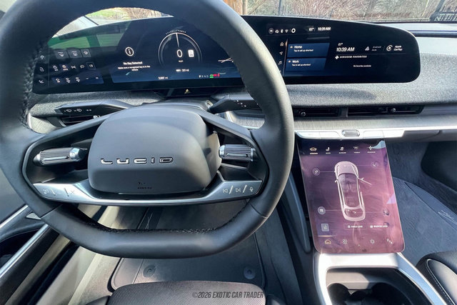 Used 2025 Lucid Air Grand Touring image 16