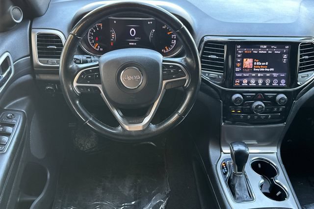 Certified 2020 Jeep Grand Cherokee Laredo w/ Laredo X Package RWD image 14