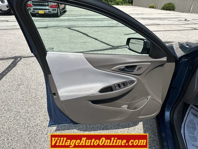 Used 2024 Chevrolet Malibu LS FWD image 10