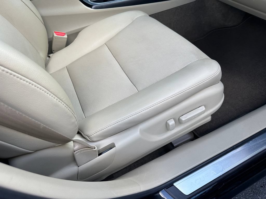 Used 2017 Acura RDX FWD w/ Technology Package image 34