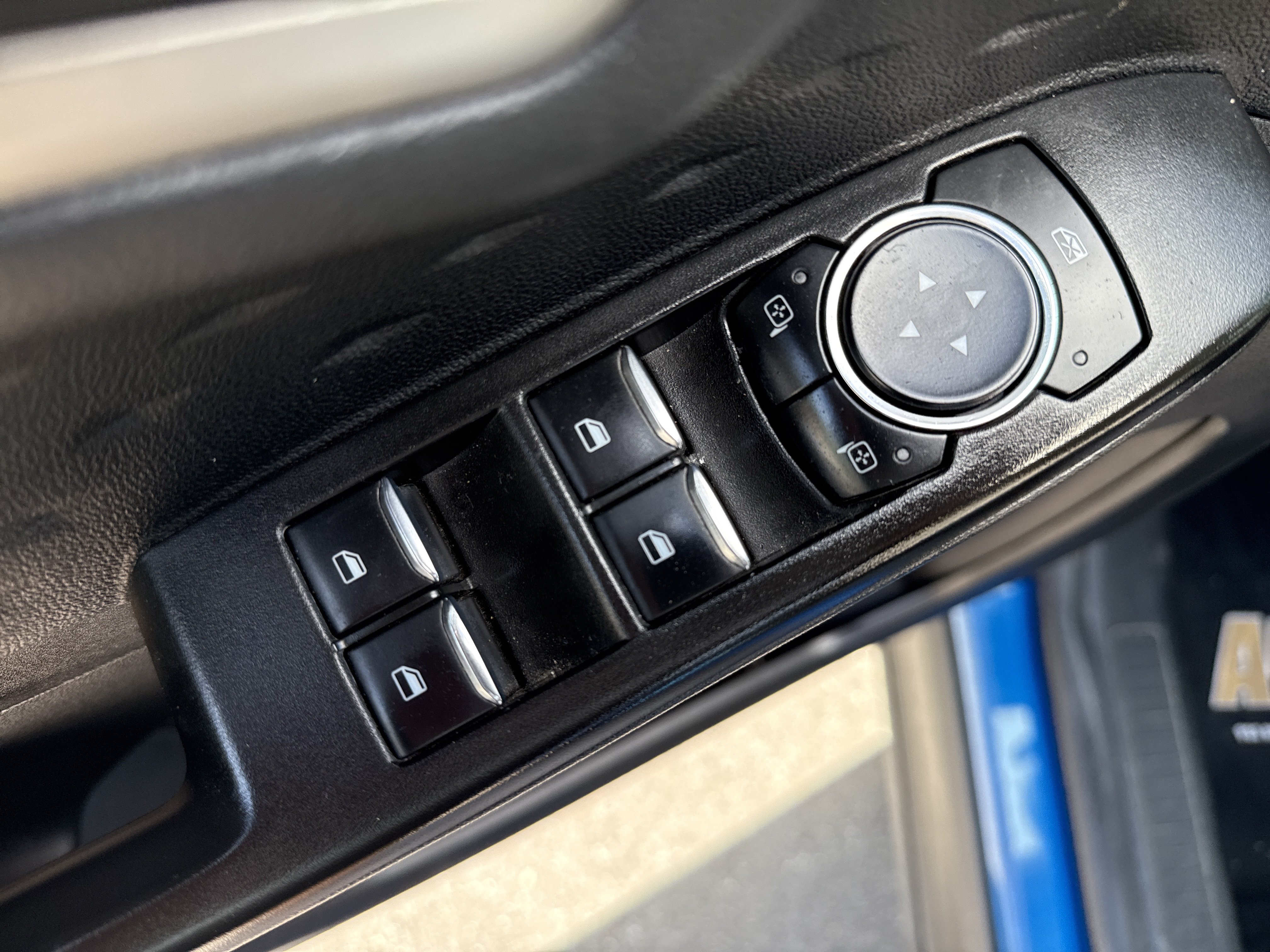 Used 2020 Ford Escape SE AWD/4WD image 16