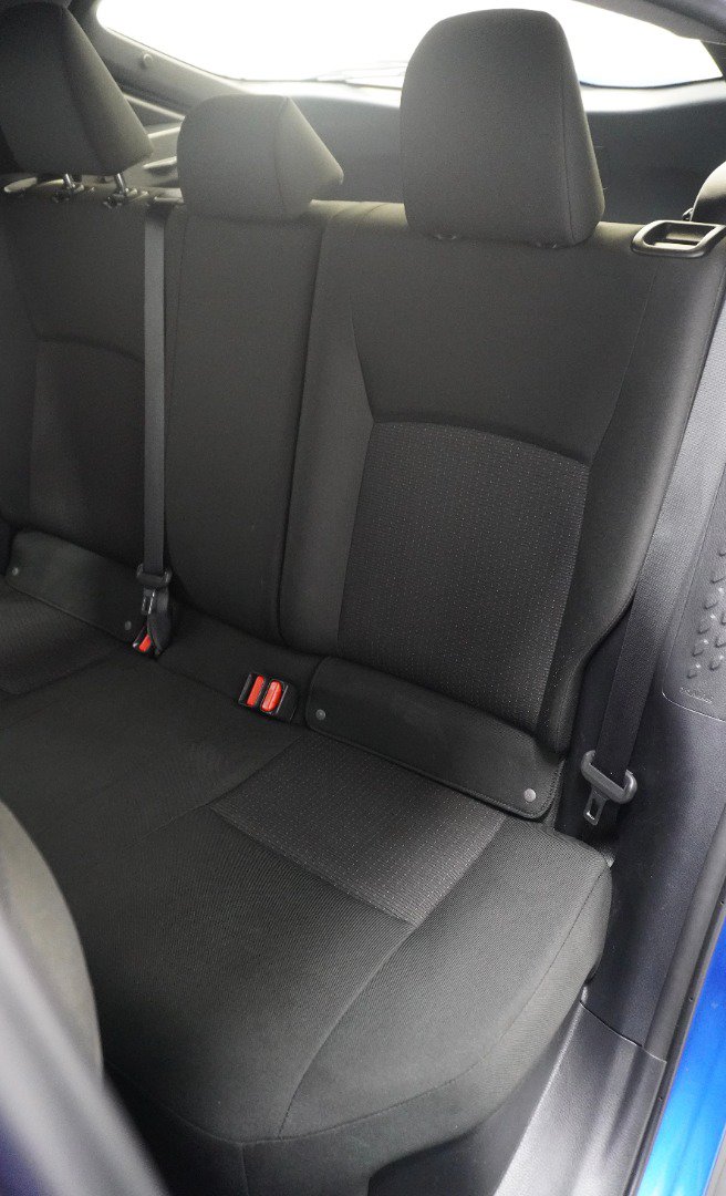 Used 2019 Toyota C-HR LE FWD image 5