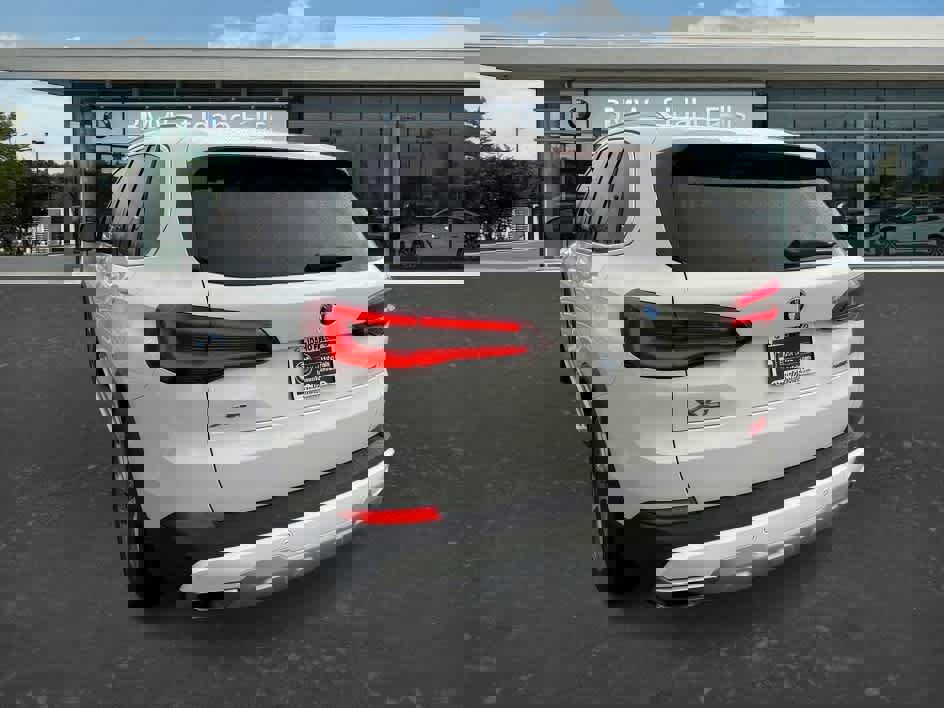 Used 2023 BMW X5 xDrive40i image 6