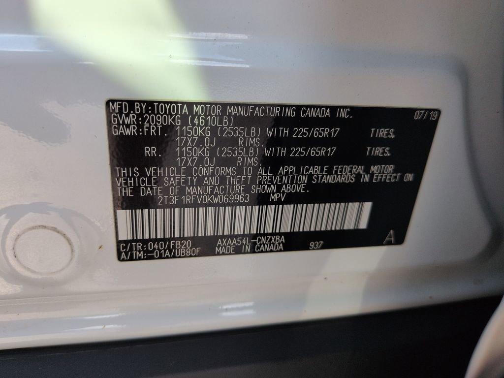 Used 2019 Toyota RAV4 LE w/ All Weather Liner Package AWD/4WD image 29
