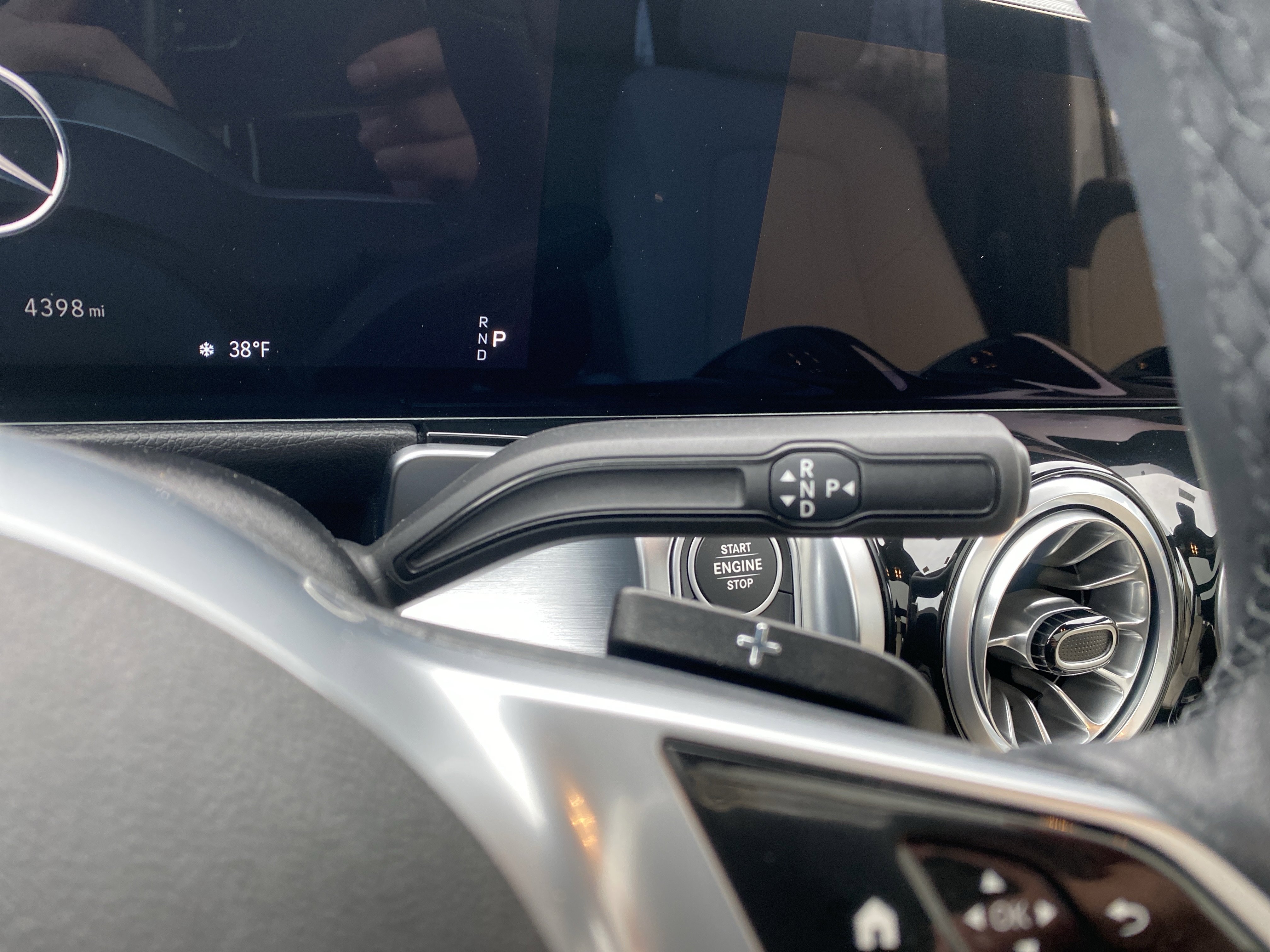 Used 2025 Mercedes-Benz GLB 250 4MATIC image 18