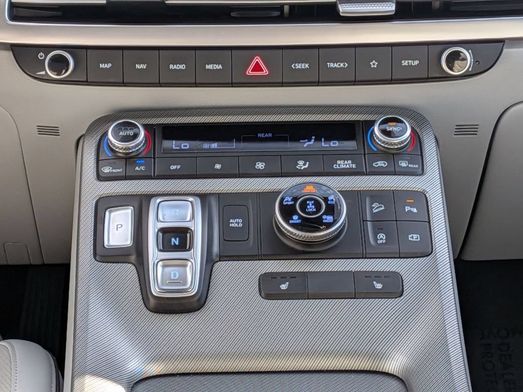 Used 2025 Hyundai Palisade SEL AWD/4WD image 28