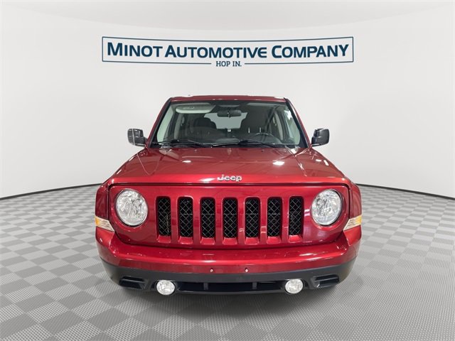 Used 2014 Jeep Patriot Latitude image 3