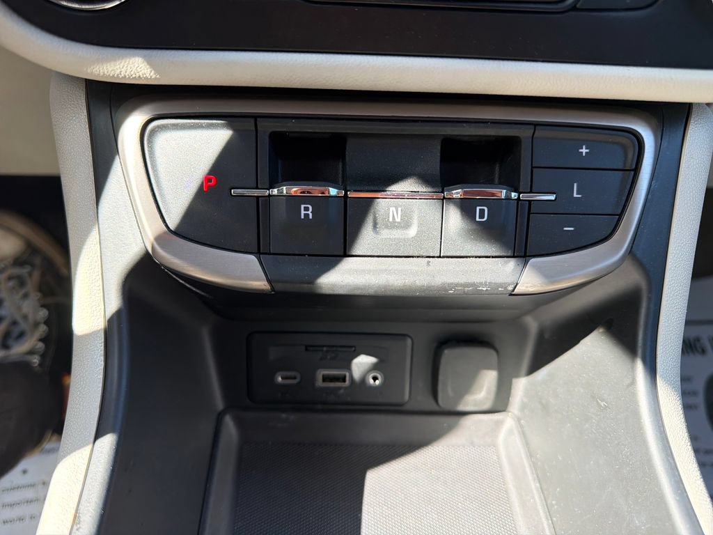 Used 2023 GMC Terrain Denali AWD/4WD image 27