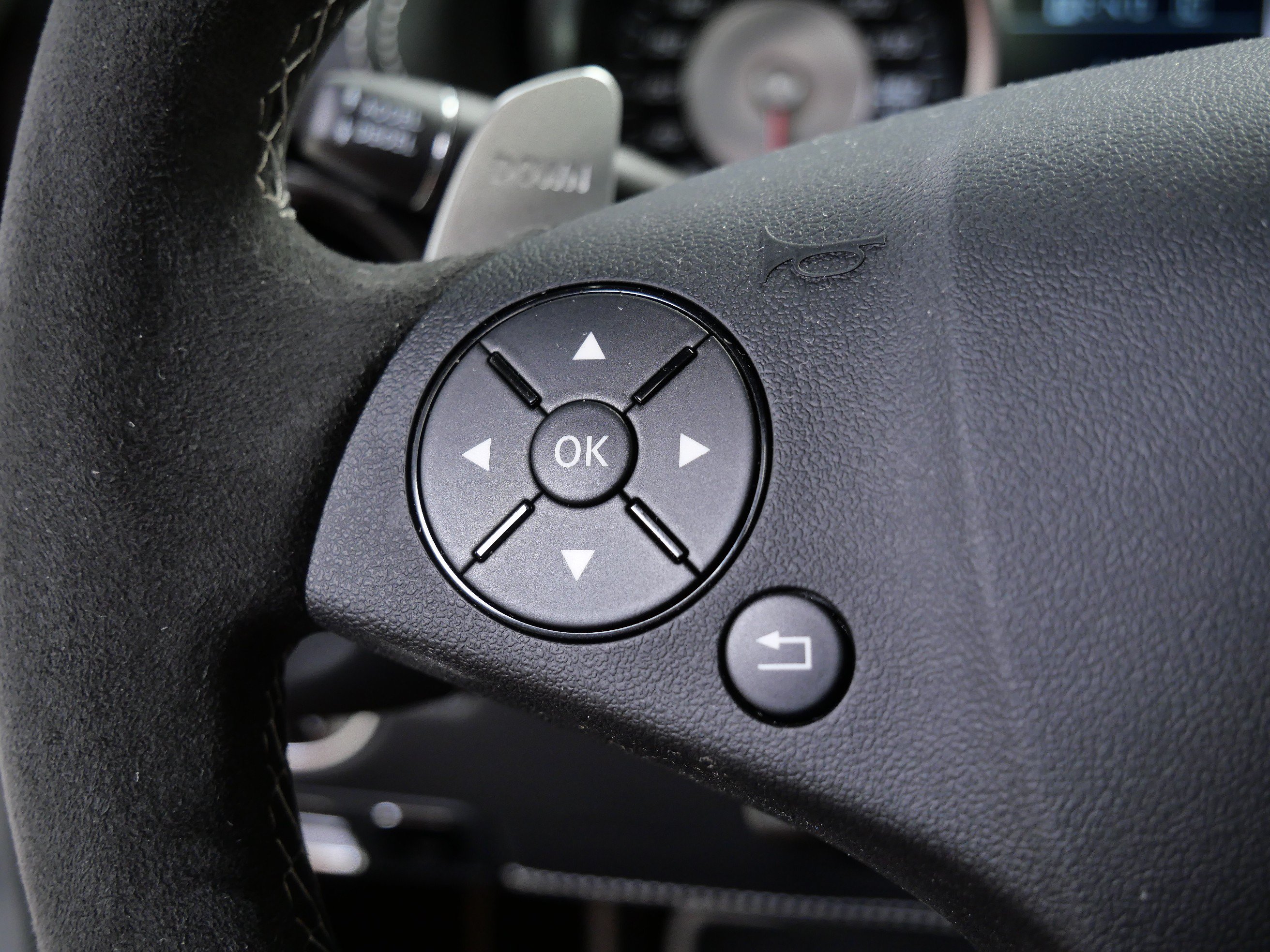 Used 2015 Mercedes-Benz SLS AMG GT Final Edition image 26