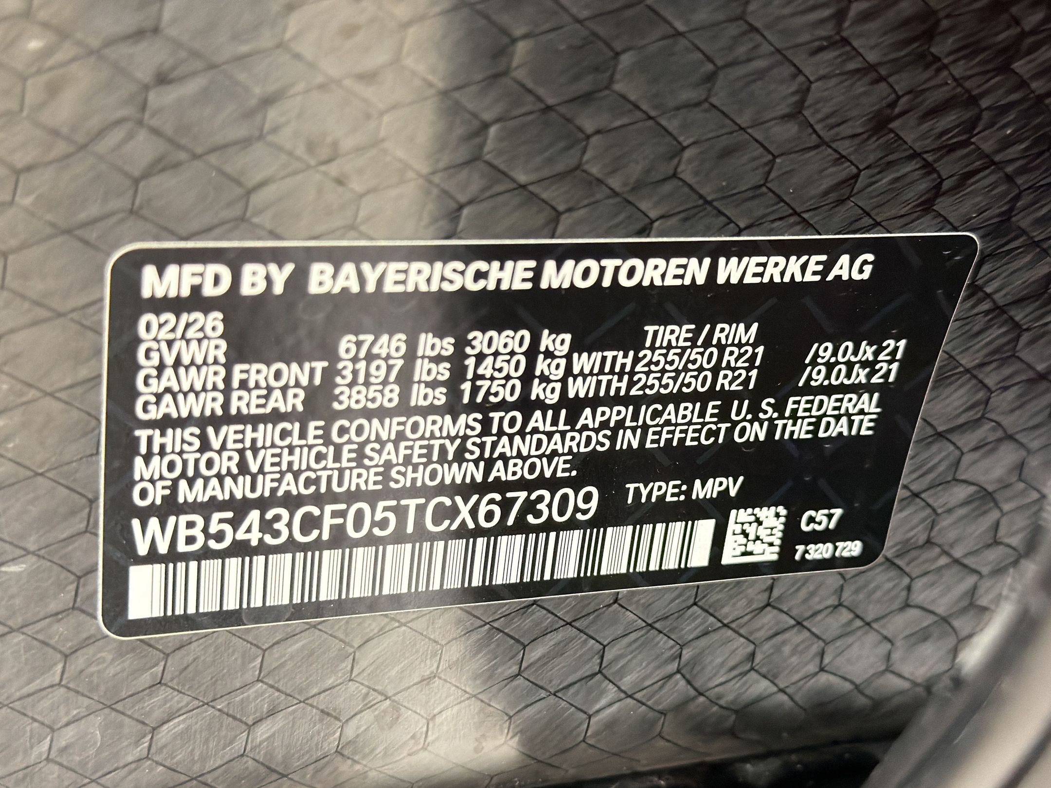 New 2026 BMW iX xDrive45 image 18