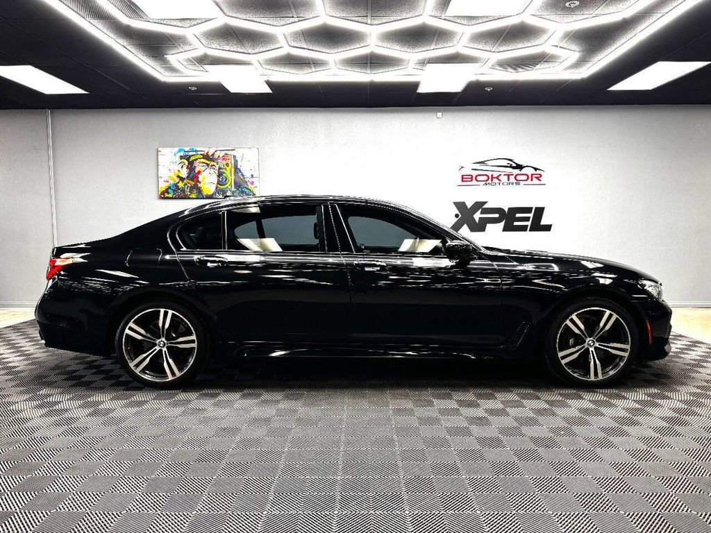 Used 2016 BMW 740i image 16
