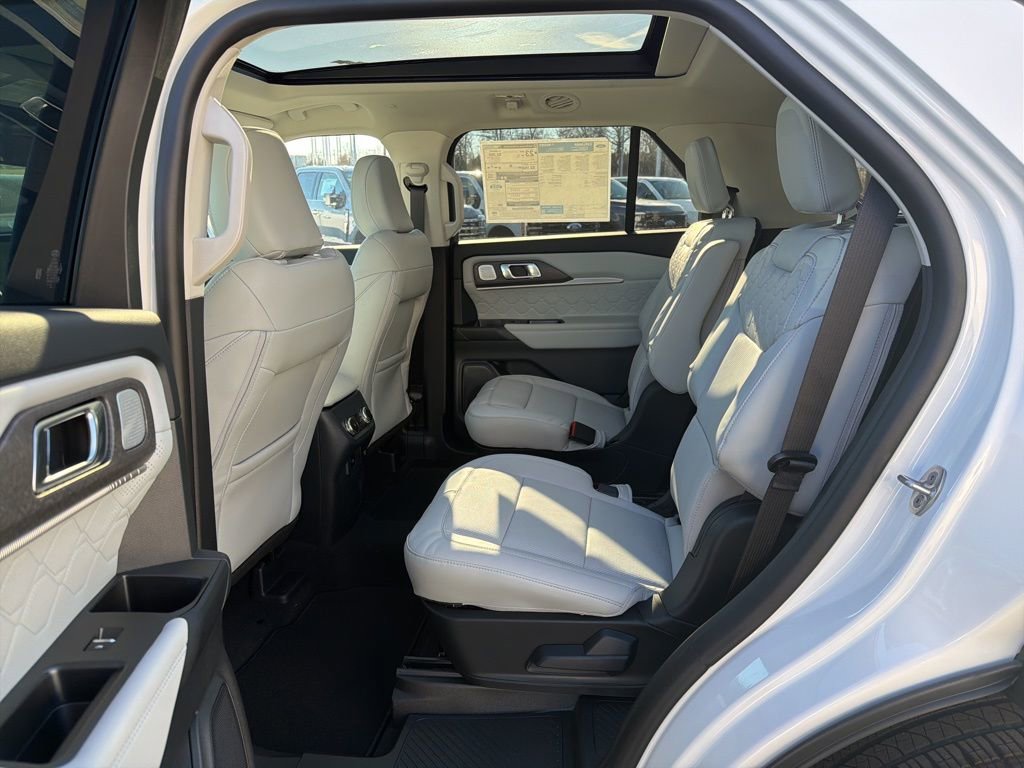 New 2026 Ford Explorer Platinum w/ LUX Leather Package image 13