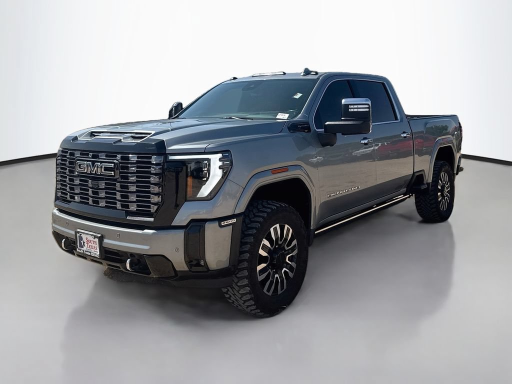Used 2025 GMC Sierra 2500 Denali Ultimate w/ Max Trailering Package AWD/4WD image 3