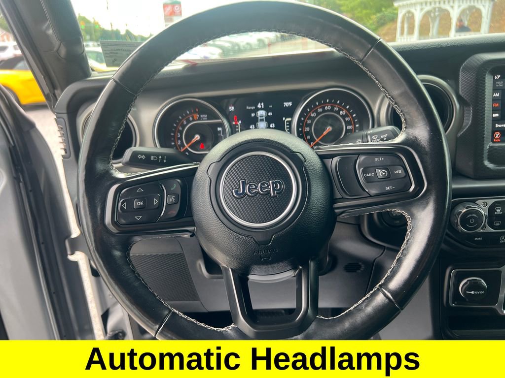 Used 2021 Jeep Gladiator Sport AWD/4WD image 15