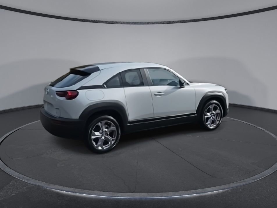 Used 2022 MAZDA MX-30 Electric w/ Premium Package image 8