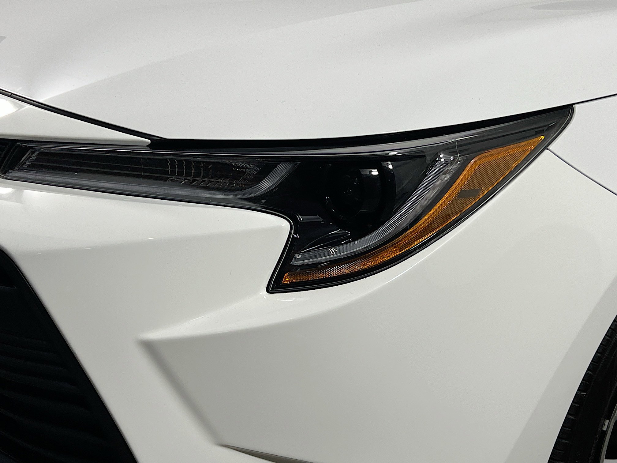 Used 2025 Toyota Corolla LE image 12