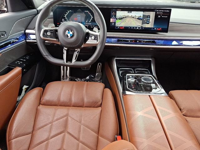 Certified 2024 BMW 760i xDrive w/ Executive Package image 11