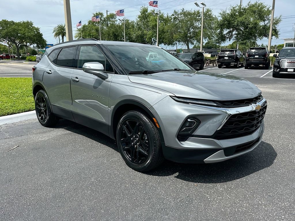 Certified 2023 Chevrolet Blazer LT FWD image 3