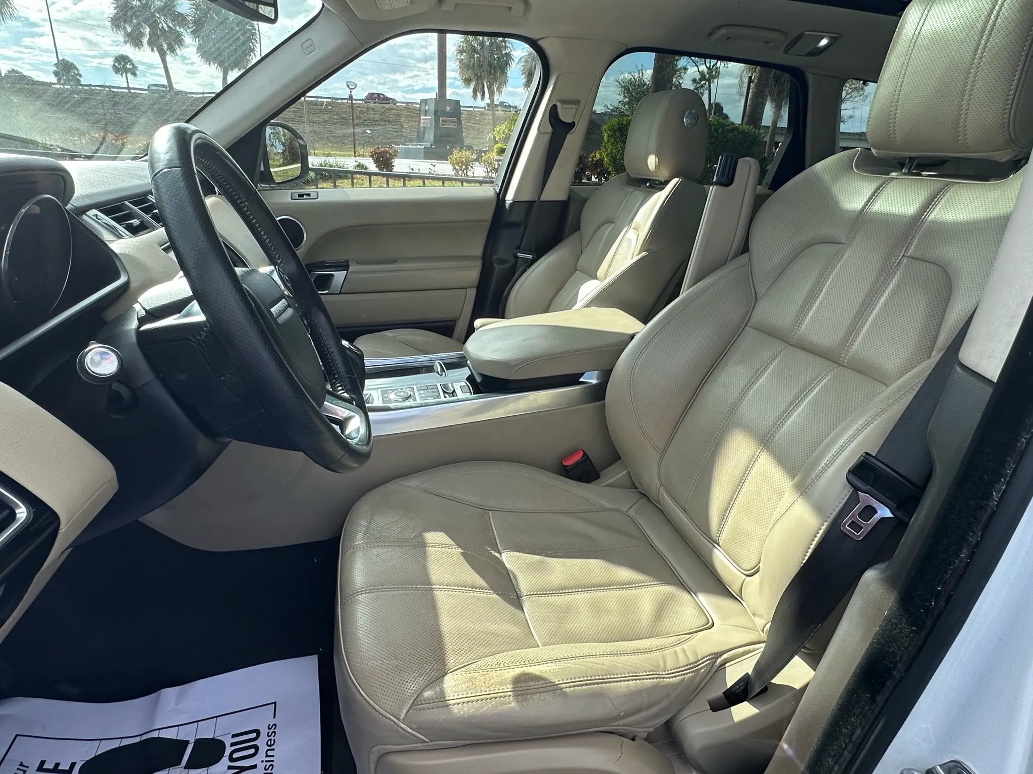 Used 2015 Land Rover Range Rover Sport AWD/4WD image 32