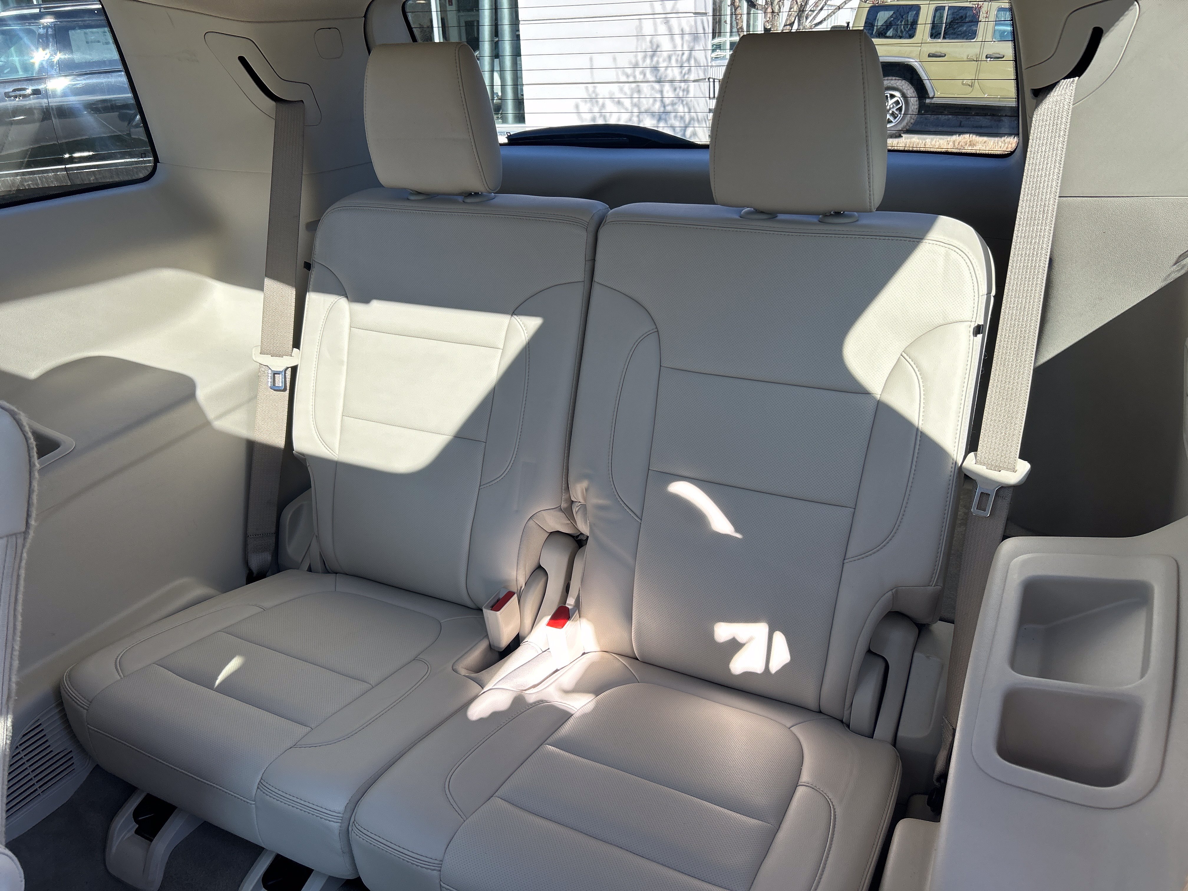 Used 2021 GMC Acadia Denali w/ LPO, Floor Liner Package AWD/4WD image 17