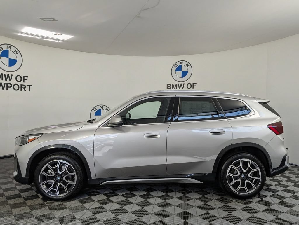 New 2026 BMW X1 xDrive28i w/ Technology Package AWD/4WD image 9