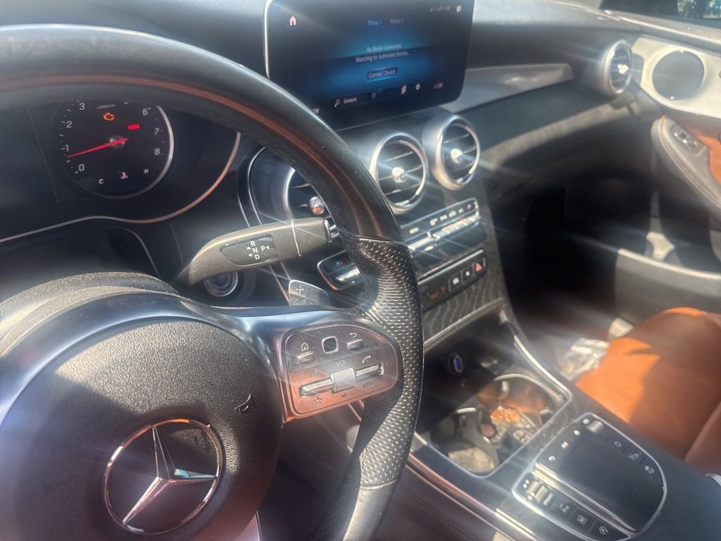 Used 2021 Mercedes-Benz GLC 300 image 21