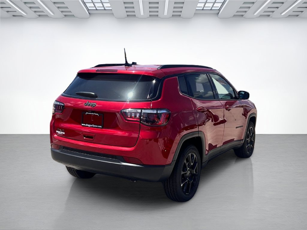 New 2026 Jeep Compass Latitude AWD/4WD image 3