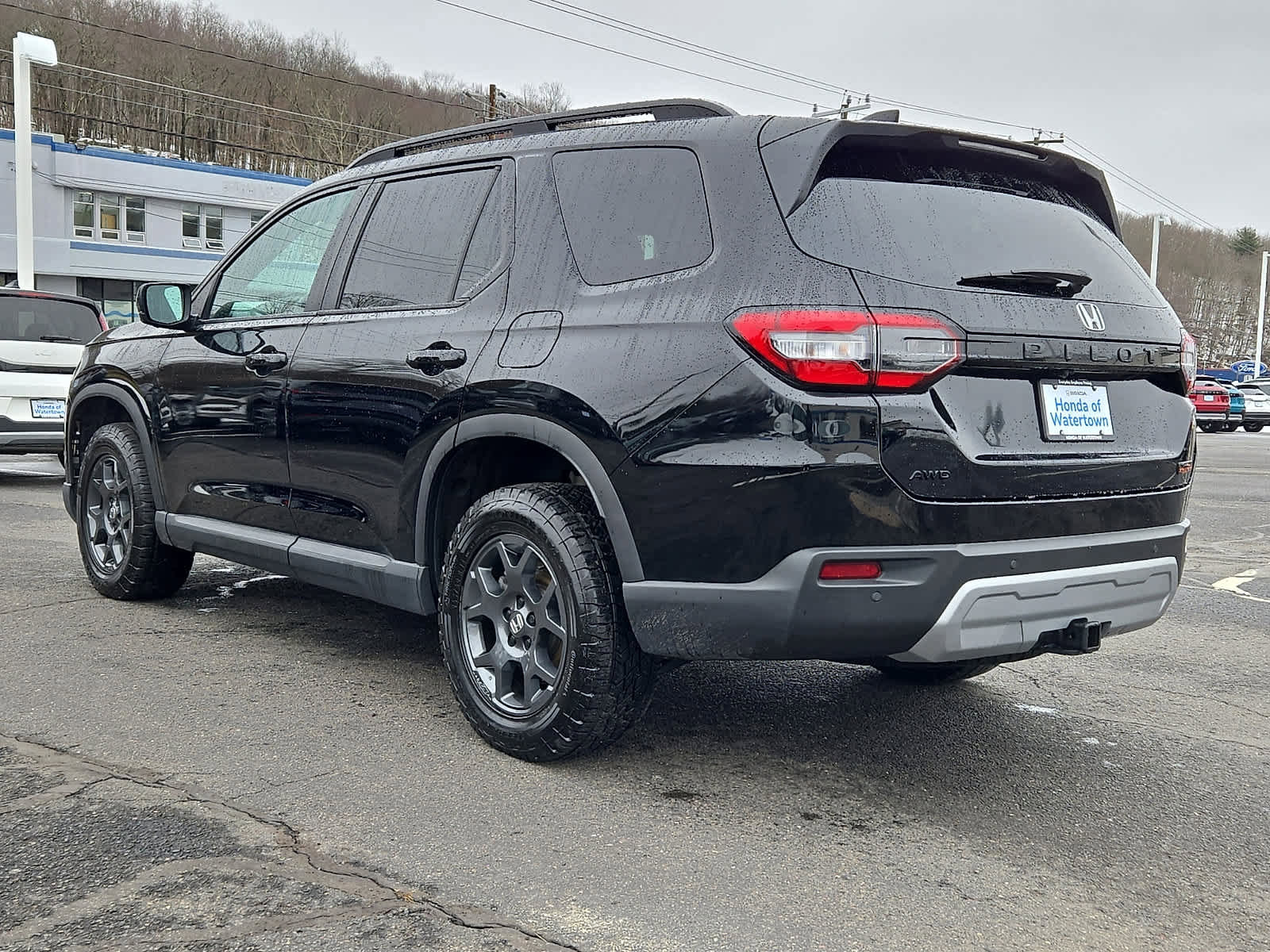 Certified 2025 Honda Pilot TrailSport image 7