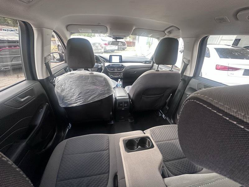 Used 2022 Ford Escape SE w/ Convenience Package FWD image 7