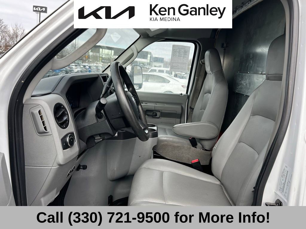 Used 2024 Ford E-450 and Econoline 450 Super Duty w/ Power Windows & Locks Group image 30