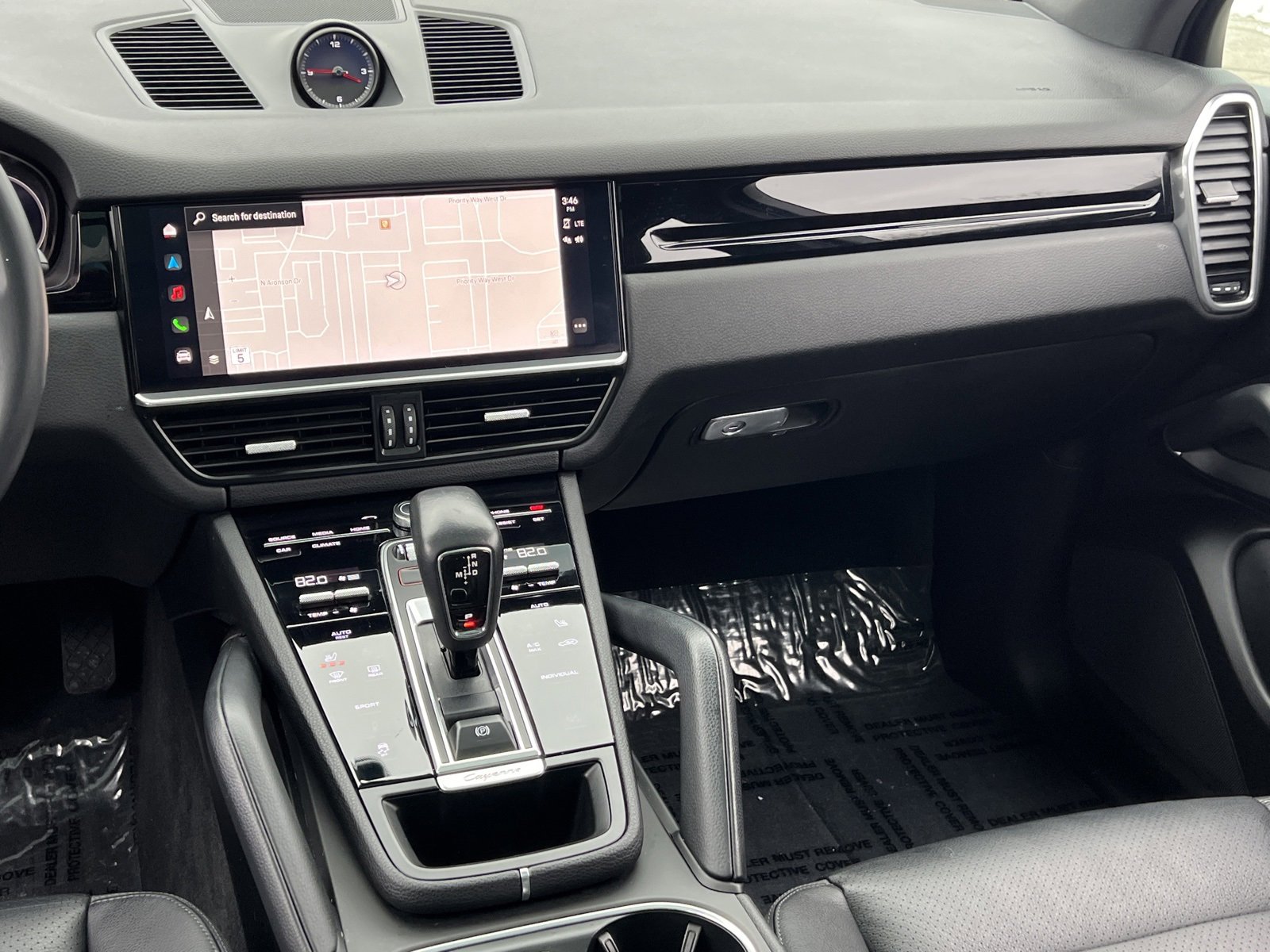 Certified 2023 Porsche Cayenne image 25