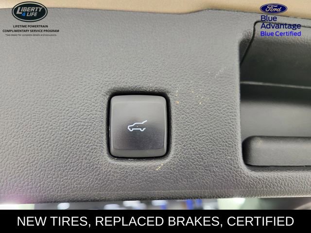 Used 2021 Ford Escape Titanium w/ Titanium Elite Package image 17