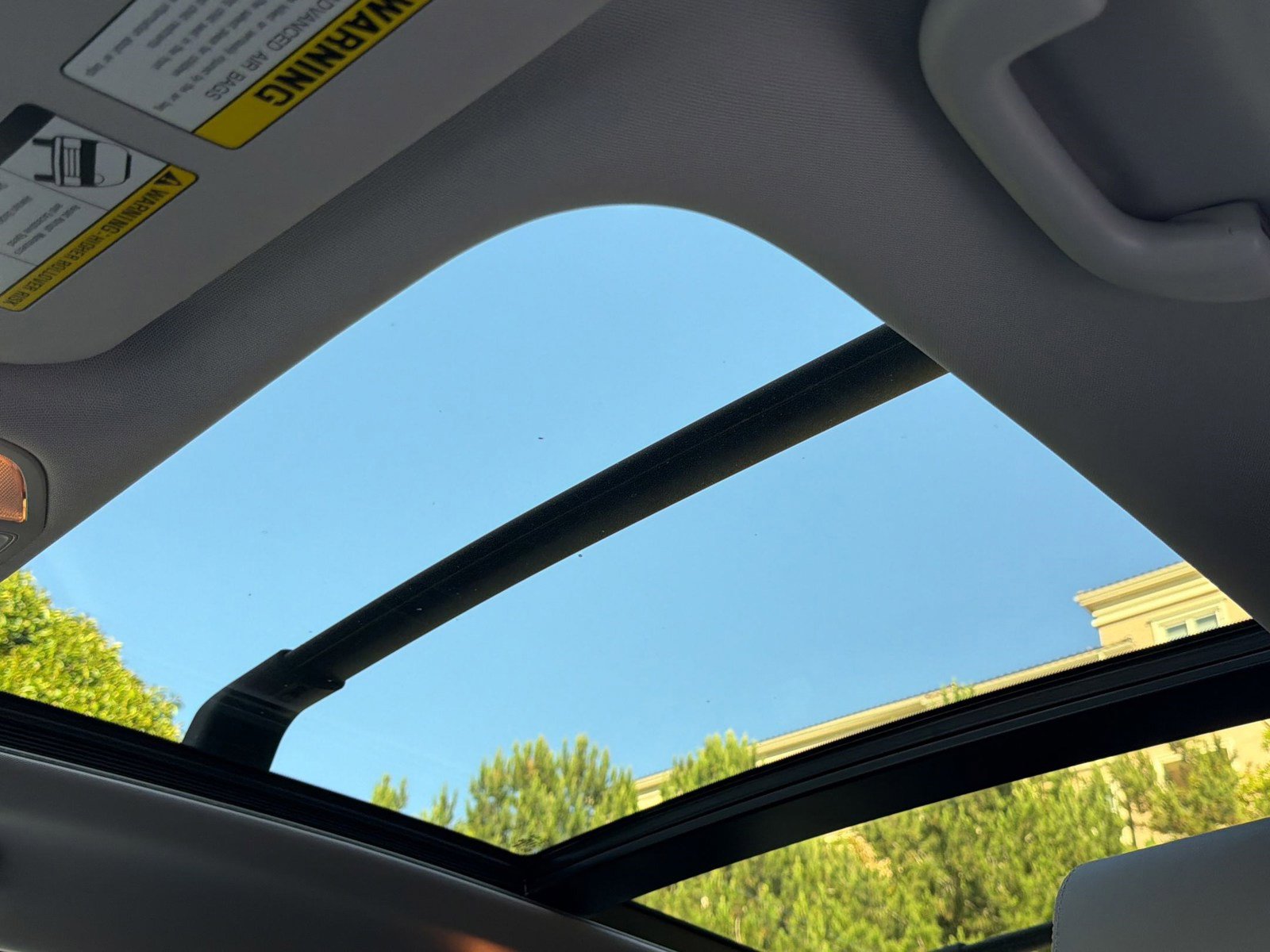 Used 2019 Hyundai Santa Fe XL FWD image 16