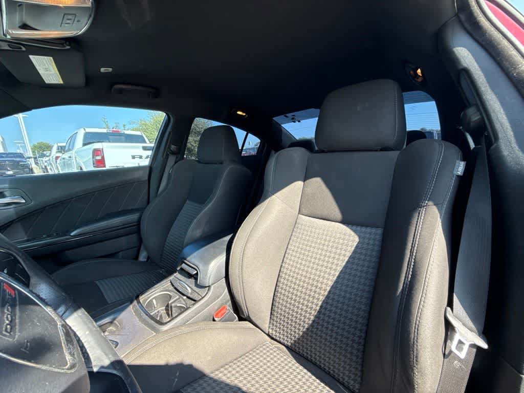 Used 2022 Dodge Charger GT w/ Blacktop Package RWD image 18