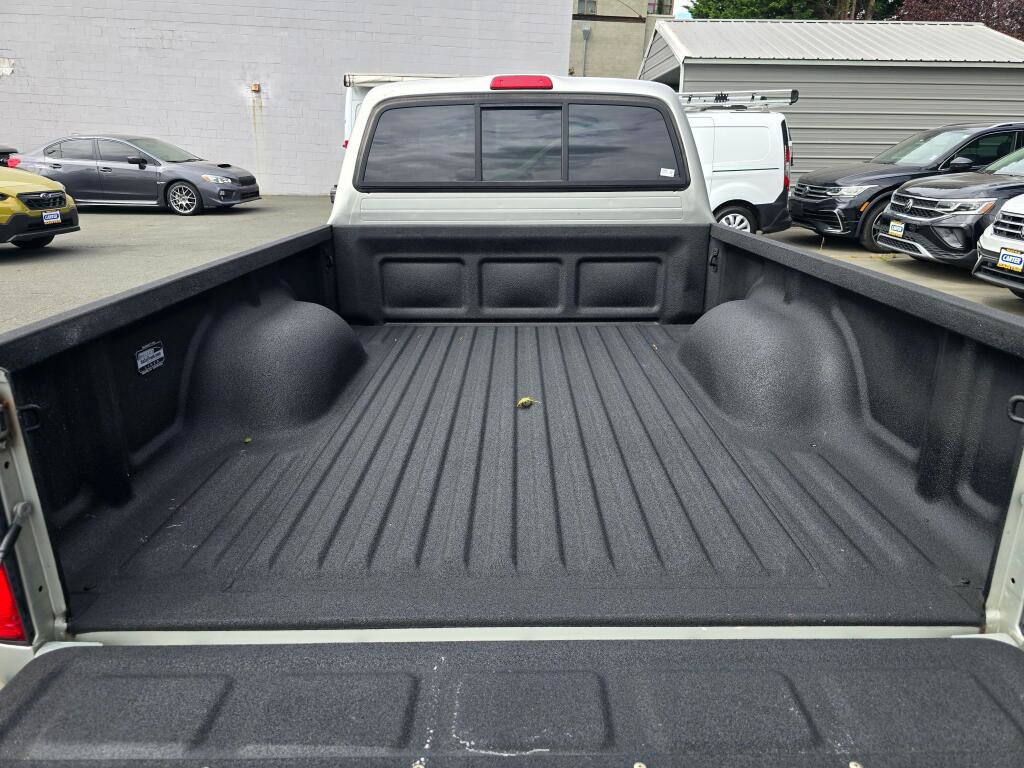 Used 2003 Toyota Tacoma 2WD Xtracab w/ SR5 Pkg image 15