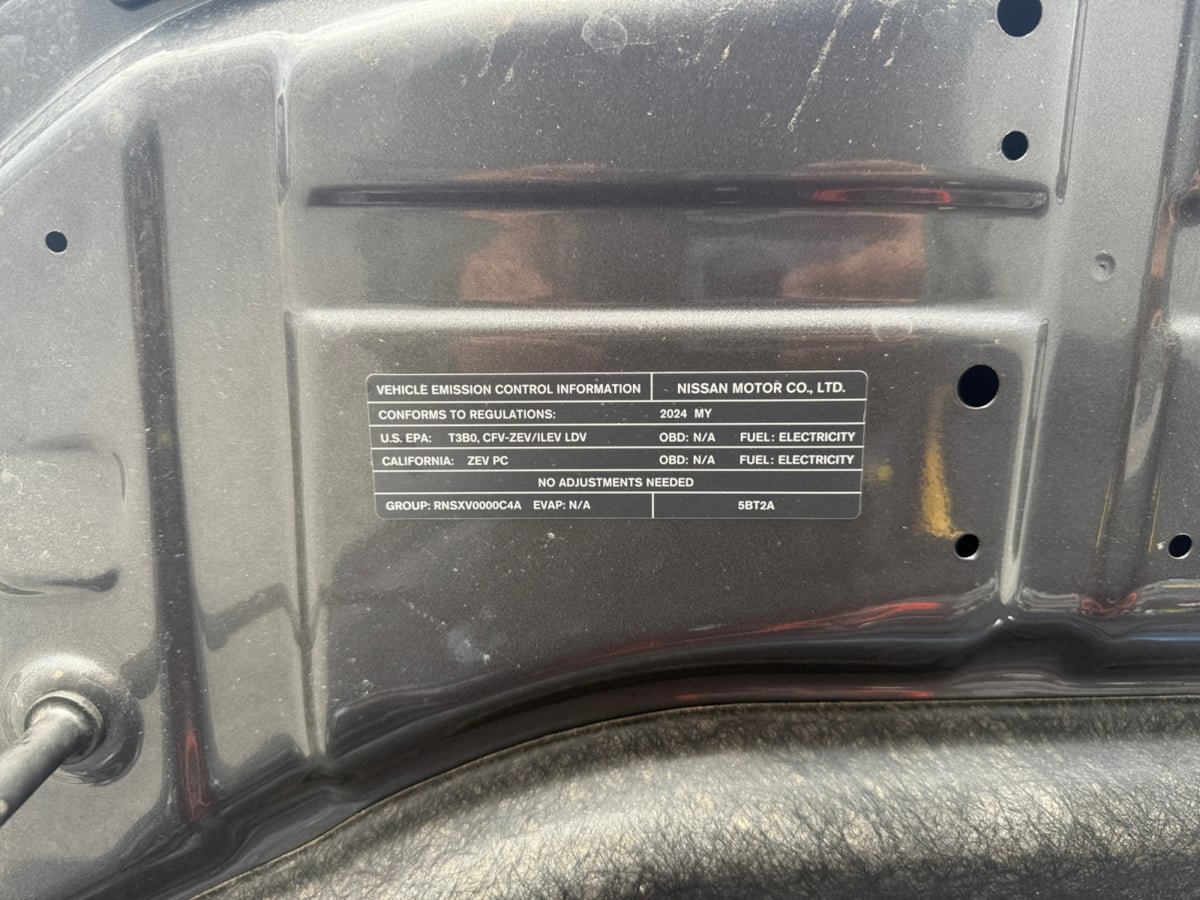 Used 2024 Nissan Ariya FWD image 21
