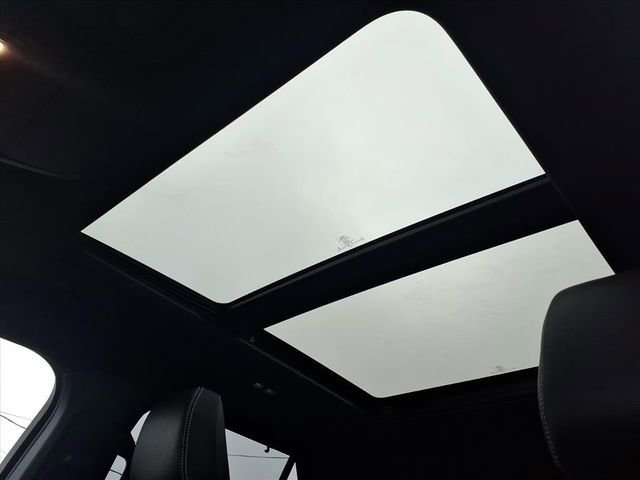 Used 2023 Ford Explorer ST w/ Equipment Group 401A image 17