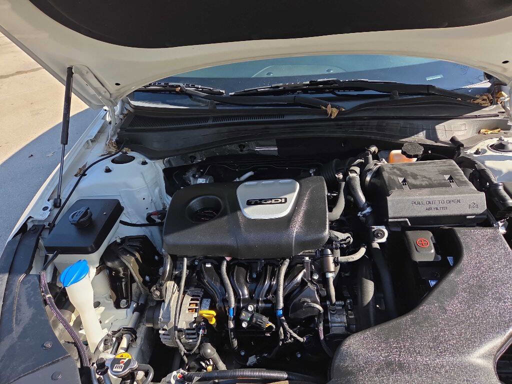 Used 2019 Kia Optima EX w/ EX Premium Package image 11