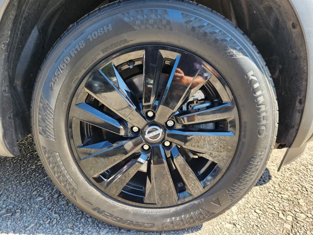 Certified 2022 Nissan Pathfinder S w/ Cargo Package AWD/4WD image 18