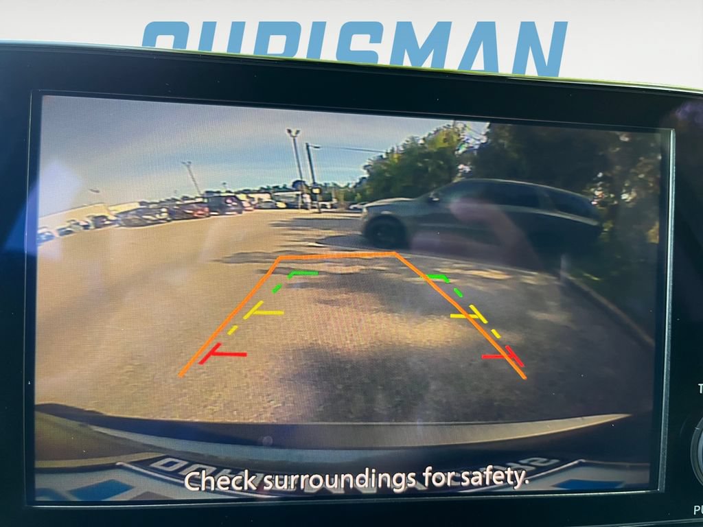 Used 2023 Nissan Rogue S AWD/4WD image 17