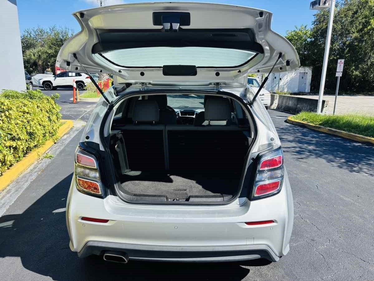 Used 2020 Chevrolet Sonic LT image 8