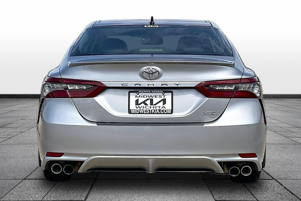 Used 2021 Toyota Camry XSE w/ Carpet Mat Package (TMS) FWD image 4