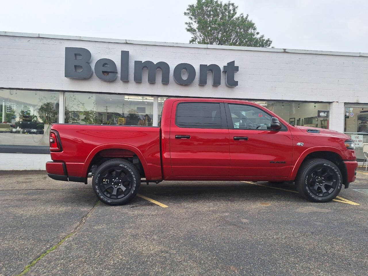 New 2026 RAM 1500 Big Horn AWD/4WD image 2