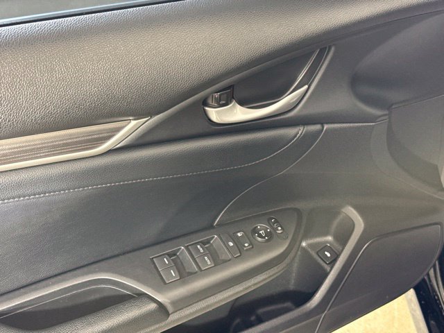 Used 2019 Honda Civic EX-L image 12