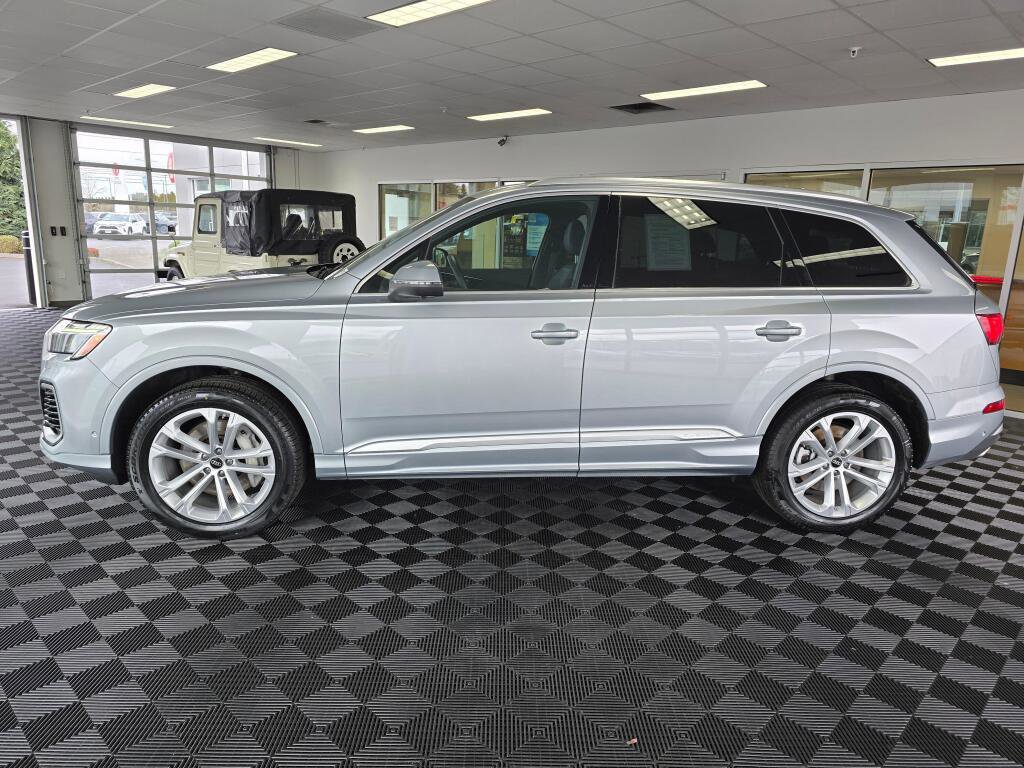 Used 2025 Audi Q7 3.0T Premium Plus image 6