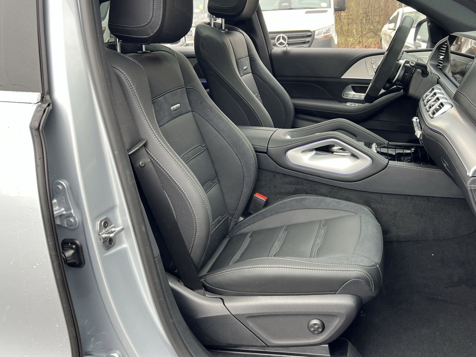 New 2026 Mercedes-Benz GLE 53 AMG 4MATIC Coupe image 26