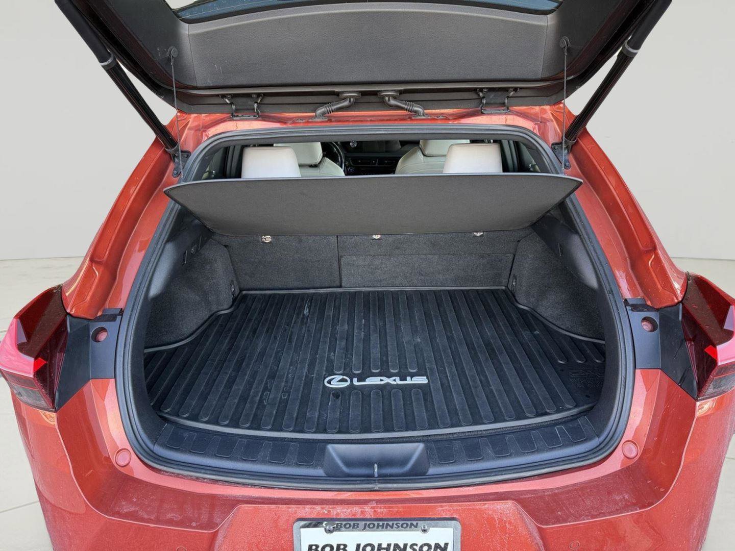 Used 2019 Lexus UX 250h image 28